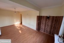 dom wolnostojący, 5 pokoi Poznań Świerczewo, os. Powstańców Śląskich. Zdjęcie 1