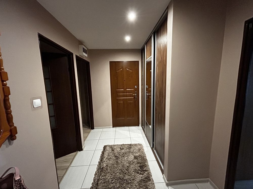 Mieszkanie 4-pokojowe Nowe Piekuty. Zdjęcie 6