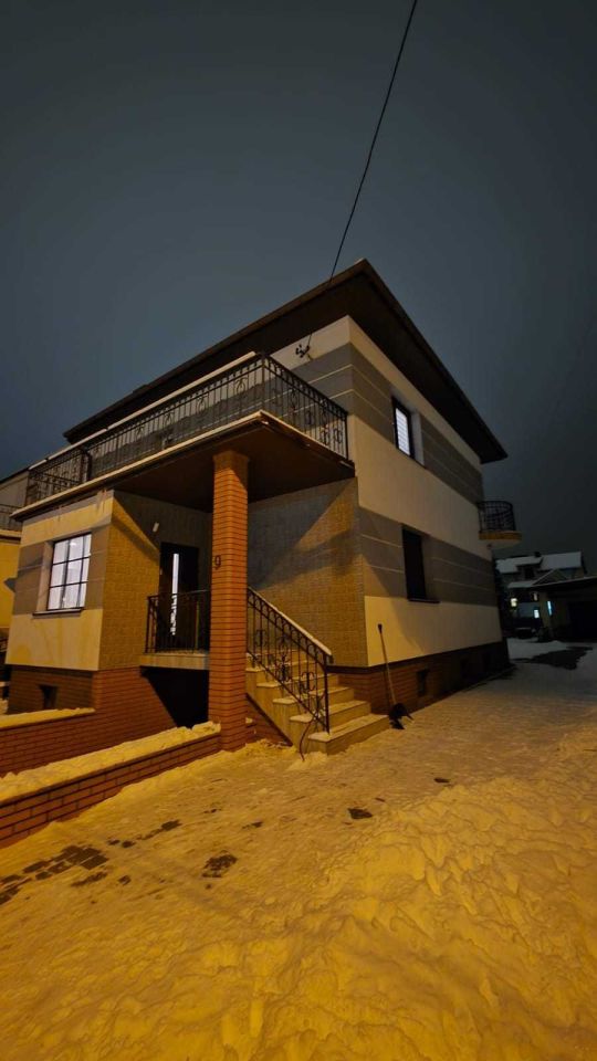 bliźniak Staszów. Zdjęcie 1