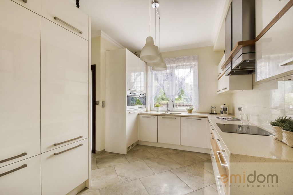 dom wolnostojący, 5 pokoi Warszawa Wesoła