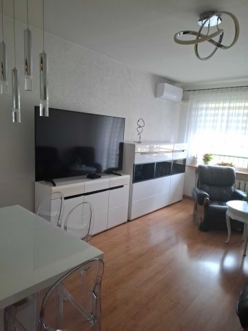 Mieszkanie 4-pokojowe Ścinawa. Zdjęcie 1