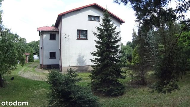 dom wolnostojący, 9 pokoi Częstochowa Błeszno, ul. Poselska. Zdjęcie 1