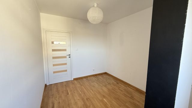 Mieszkanie 5-pokojowe Warszawa Ursus, ul. Henryka Brodatego. Zdjęcie 1