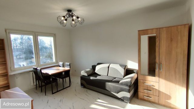 Mieszkanie 1-pokojowe Tomaszów Mazowiecki, ul. Polna. Zdjęcie 1