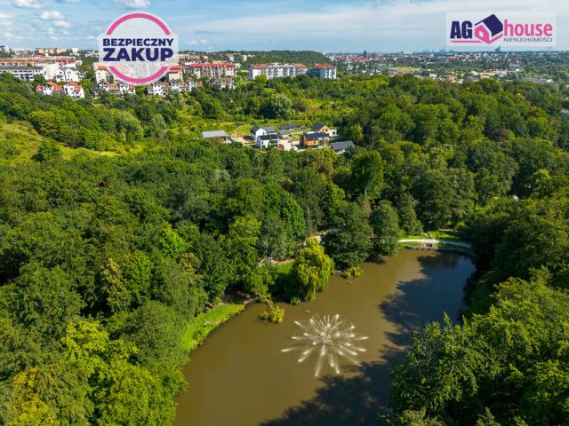 dom szeregowy, 8 pokoi Gdańsk Orunia, ul. Jana Czirenberga. Zdjęcie 7