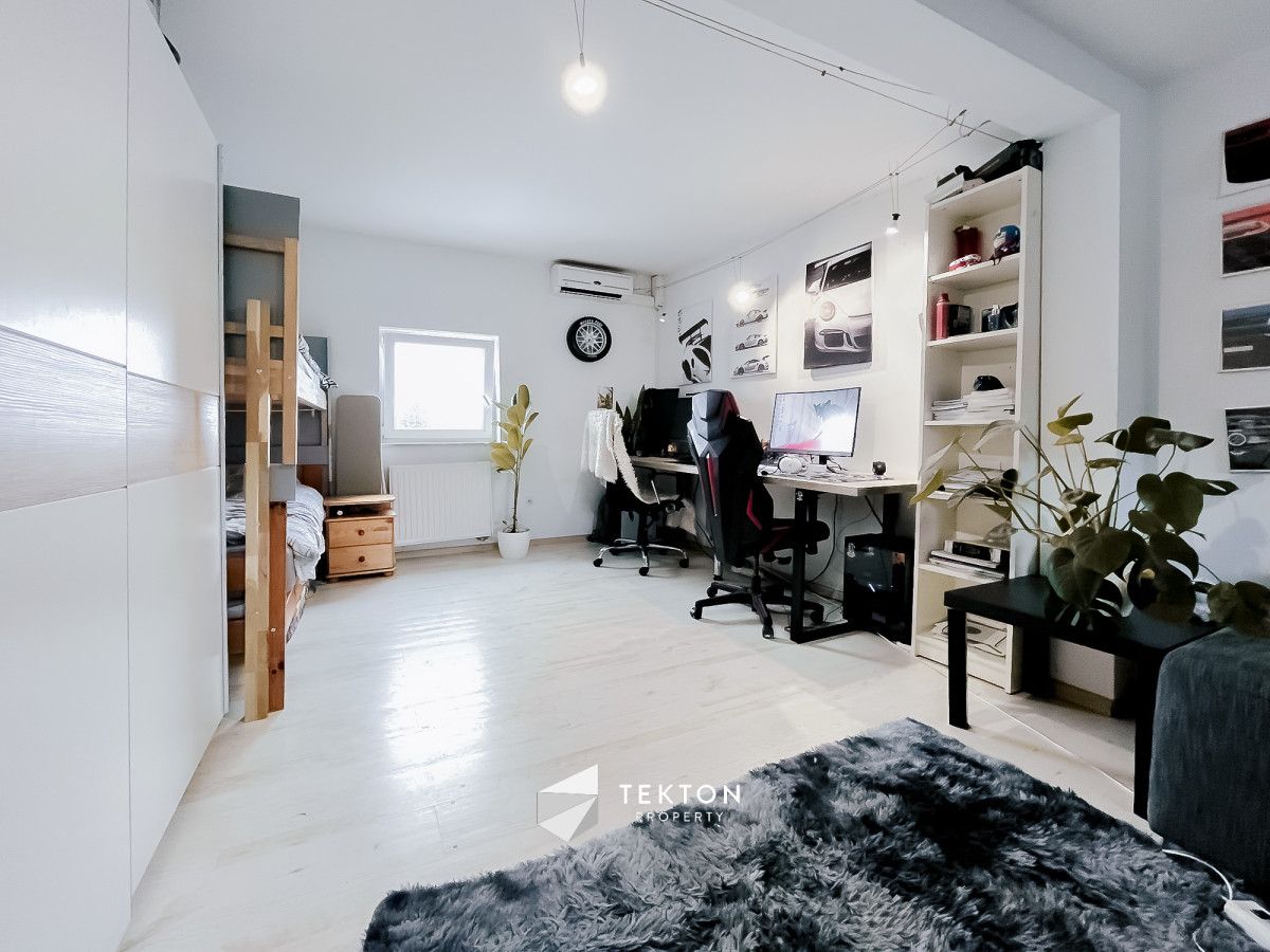 dom wolnostojący, 7 pokoi Opole Zakrzów, ul. Tarnogórska. Zdjęcie 1