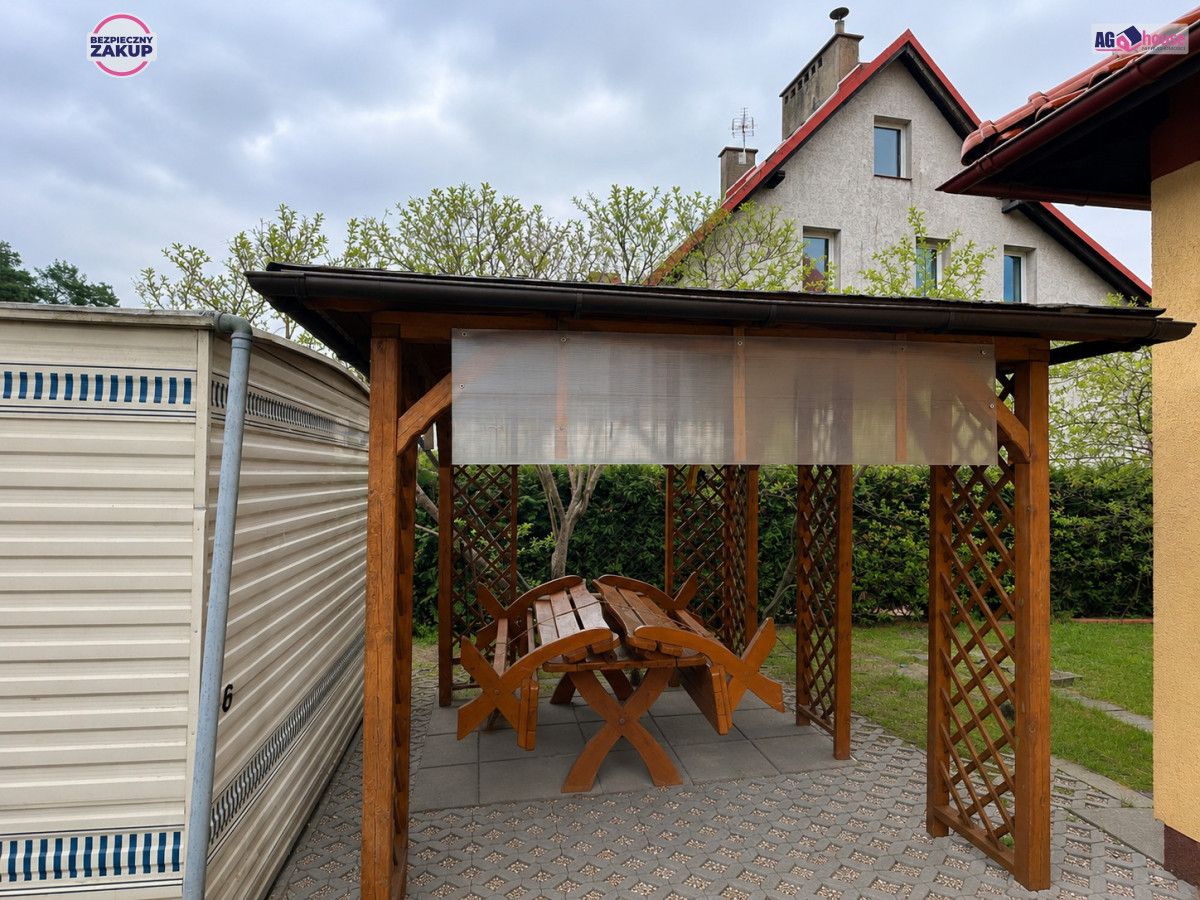 dom wolnostojący, 9 pokoi Mikoszewo, ul. Długa. Zdjęcie 3