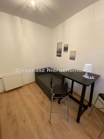 Mieszkanie 3-pokojowe Bydgoszcz Osiedle Leśne. Zdjęcie 2