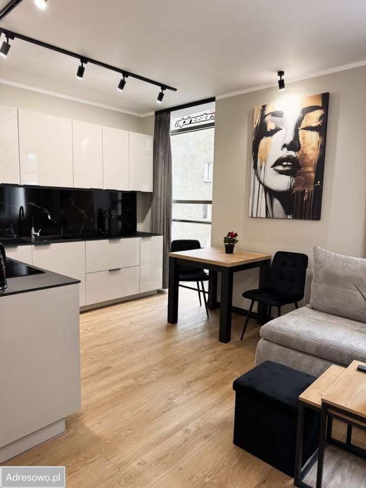 Mieszkanie 2-pokojowe Dzierżoniów, rynek Rynek. Zdjęcie 10