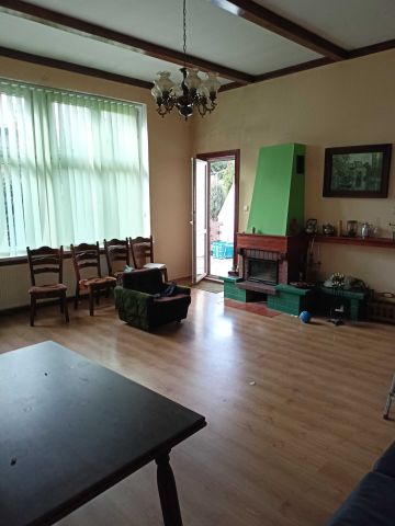 dom szeregowy, 5 pokoi Bełchatów, ul. Tadeusza Kotarbińskiego. Zdjęcie 1