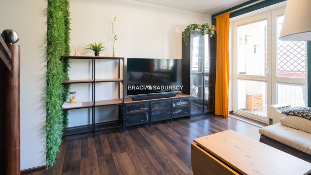 Mieszkanie 3-pokojowe Kraków Mistrzejowice, os. Oświecenia. Zdjęcie 21