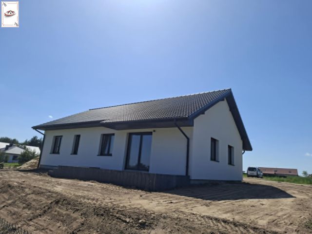 dom wolnostojący, 4 pokoje Kępa. Zdjęcie 18