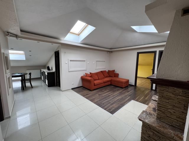 Mieszkanie 3-pokojowe Kobyłka Grabicz. Zdjęcie 2