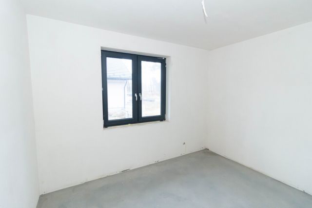 dom wolnostojący, 4 pokoje Ostrowiec Świętokrzyski, ul. Stefana Żeromskiego. Zdjęcie 13