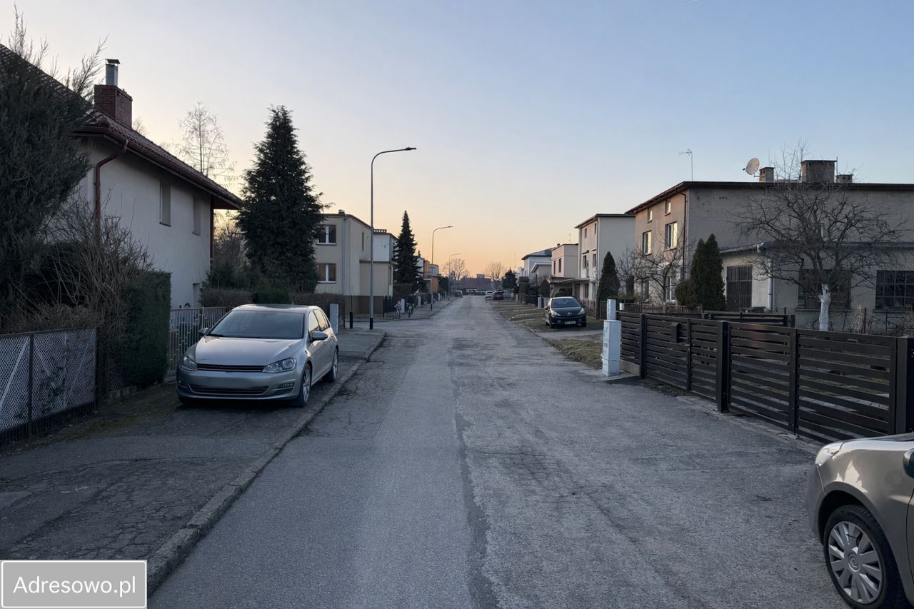 dom wolnostojący, 6 pokoi Syców, ul. Piastowska. Zdjęcie 6