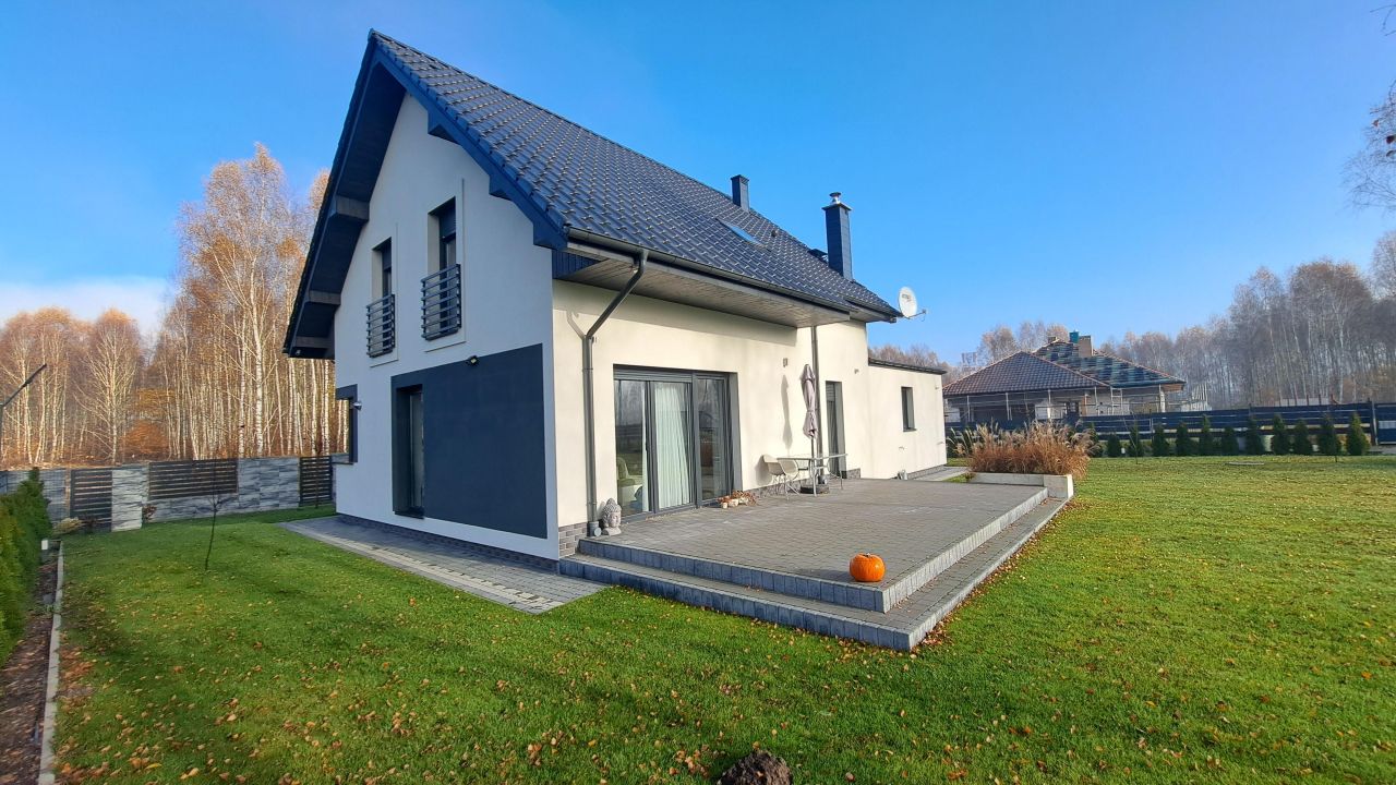 dom wolnostojący, 7 pokoi Wałcz, ul. Juliusza Słowackiego. Zdjęcie 2