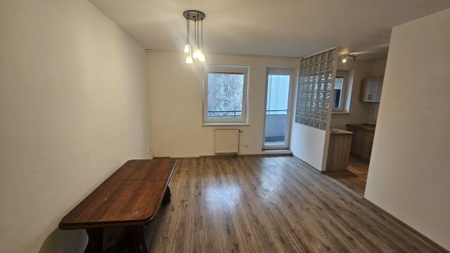 Mieszkanie 1-pokojowe Wrocław Krzyki, ul. Szybka. Zdjęcie 1