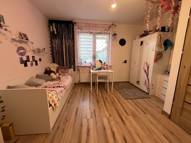 dom wolnostojący, 5 pokoi Pęgów. Zdjęcie 4