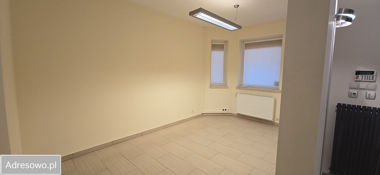 Biuro Warszawa Bielany, ul. Jowisza. Zdjęcie 2