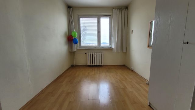 Mieszkanie 3-pokojowe Jelenia Góra Centrum, ul. Konstantego Ildefonsa Gałczyńskiego. Zdjęcie 9