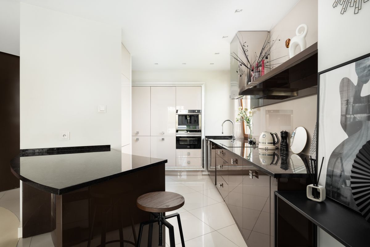 Mieszkanie 3-pokojowe Warszawa Mokotów, al. Wilanowska. Zdjęcie 7