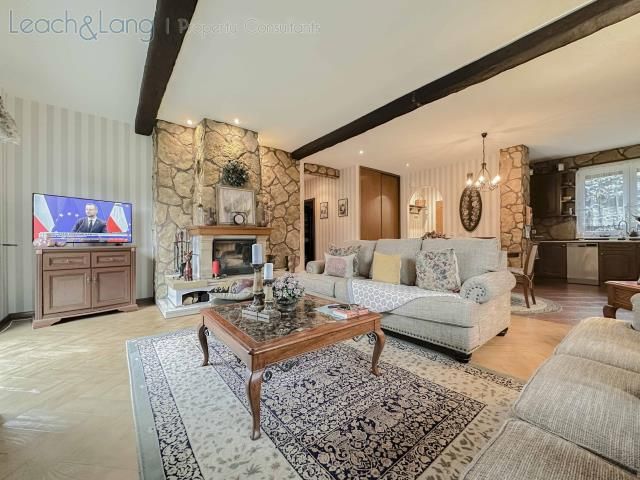 dom wolnostojący, 4 pokoje Michałowice Komora. Zdjęcie 4