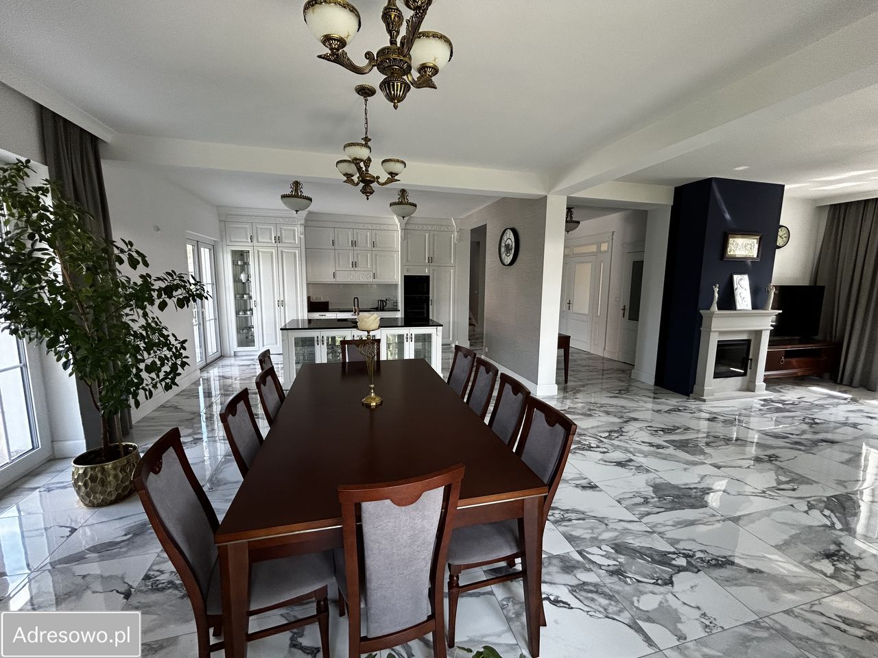 dom wolnostojący, 10 pokoi Nowy Jadów. Zdjęcie 2