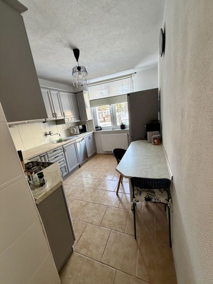 Mieszkanie 4-pokojowe Kalsk. Zdjęcie 8