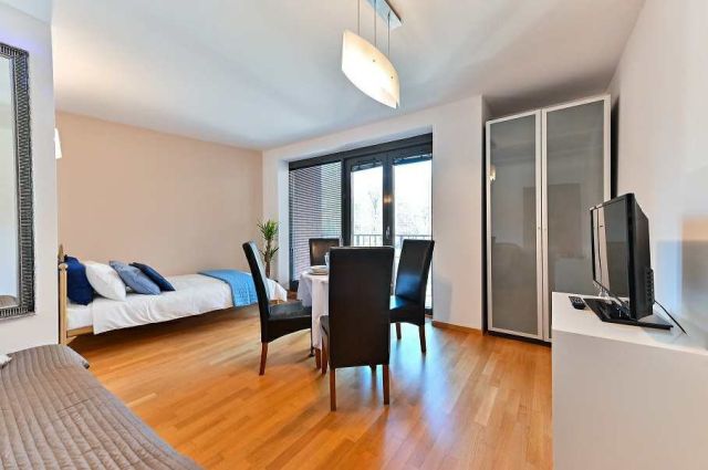 Mieszkanie 2-pokojowe Kraków Stare Miasto, ul. Szlak. Zdjęcie 1