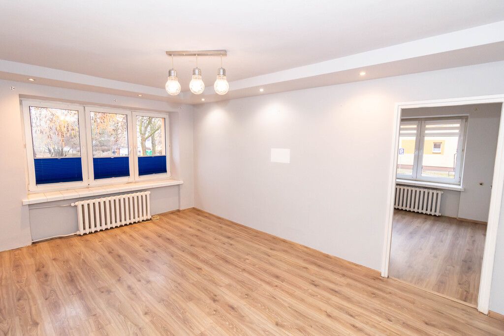 Mieszkanie 2-pokojowe Ostrowiec Świętokrzyski, ul. Mikołaja Kopernika. Zdjęcie 4