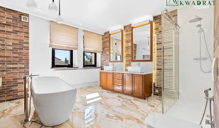 dom wolnostojący, 6 pokoi Chudów, ul. Szkolna