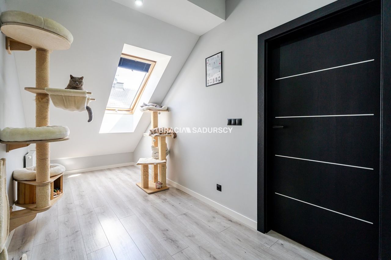 Mieszkanie 4-pokojowe Wieliczka, ul. Sadowa. Zdjęcie 14