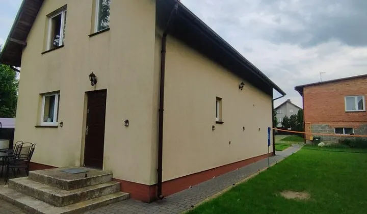 dom wolnostojący, 7 pokoi Tuszyn