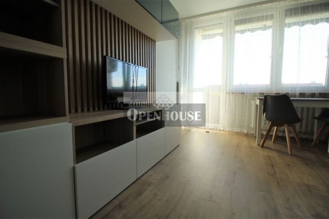 Mieszkanie 3-pokojowe Głogów, ul. Armii Krajowej. Zdjęcie 2