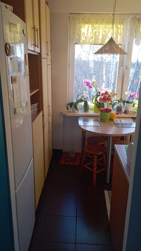 Mieszkanie 4-pokojowe Tarnobrzeg Serbinów, ul. Konstytucji 3 Maja. Zdjęcie 4