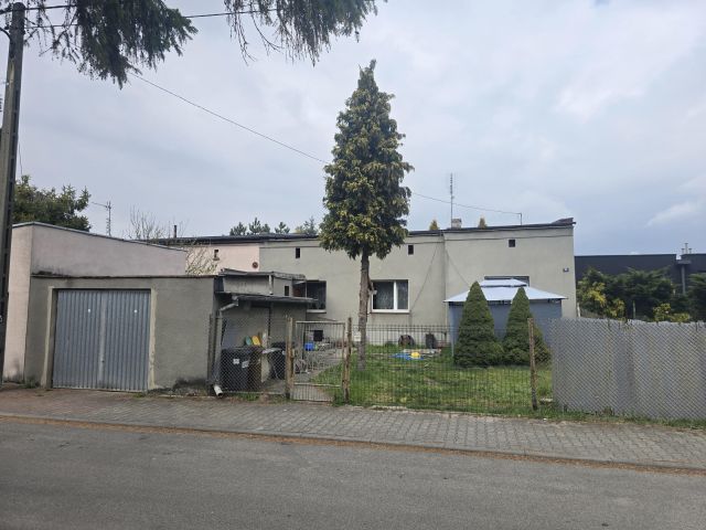 bliźniak, 3 pokoje Sosnowiec Środula, ul. Bohaterów Getta. Zdjęcie 1