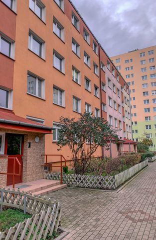 Mieszkanie 1-pokojowe Płock Międzytorze, ul. Faustyna Piaska. Zdjęcie 1