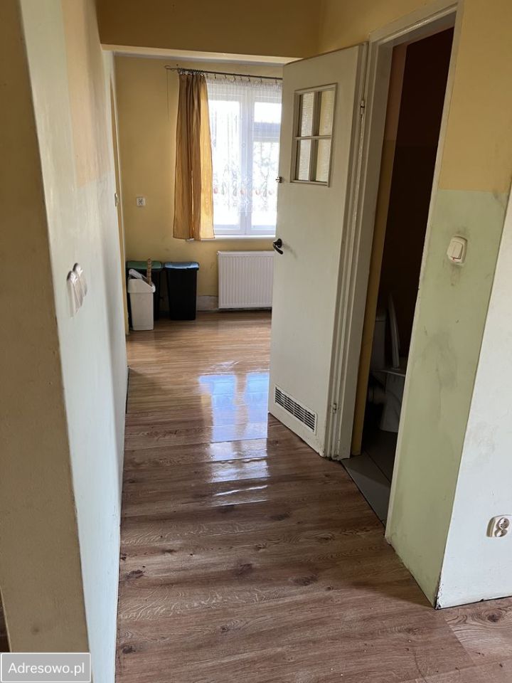 bliźniak, 6 pokoi Węsiory. Zdjęcie 13