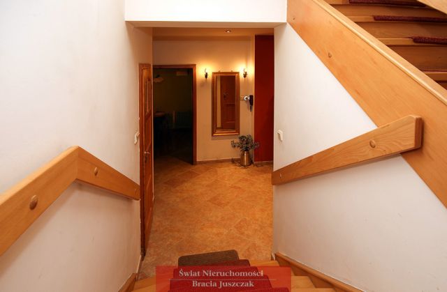 dom wolnostojący, 8 pokoi Oleśnica. Zdjęcie 24