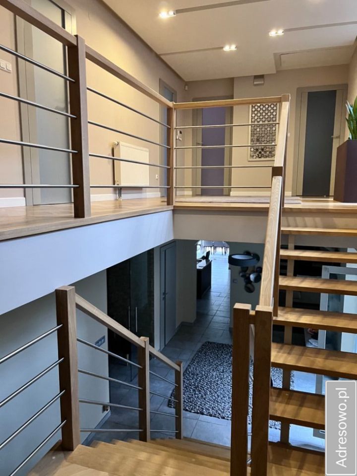 dom wolnostojący, 7 pokoi Halinów. Zdjęcie 2