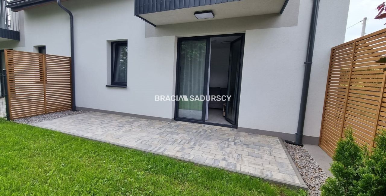 Mieszkanie 10-pokojowe Zabawa. Zdjęcie 20