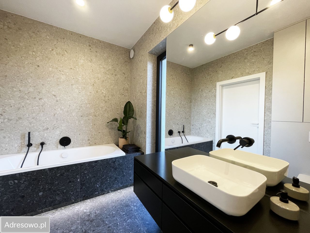 dom wolnostojący, 6 pokoi Myślinów. Zdjęcie 5