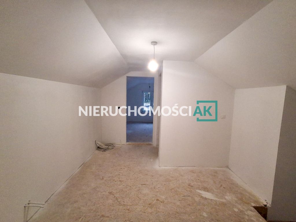 dom wolnostojący, 4 pokoje Pogoń Lubstowska. Zdjęcie 8