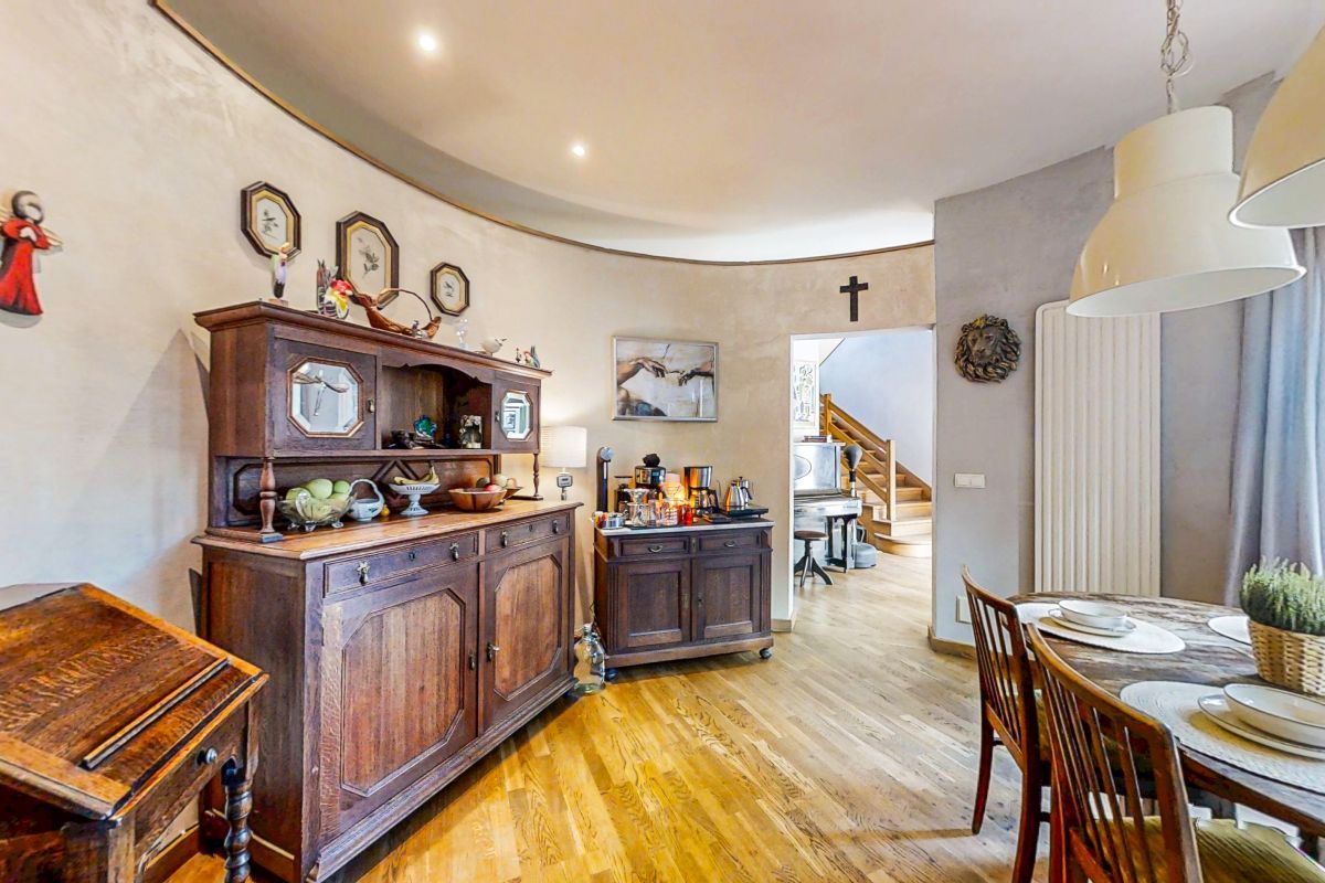 dom wolnostojący, 11 pokoi Łódź, ul. Szarotki. Zdjęcie 15