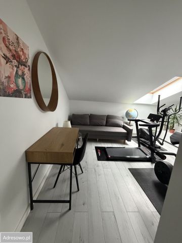 Mieszkanie 4-pokojowe Smolec. Zdjęcie 1