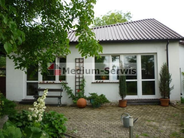 dom wolnostojący, 3 pokoje Kielce Białogon. Zdjęcie 20