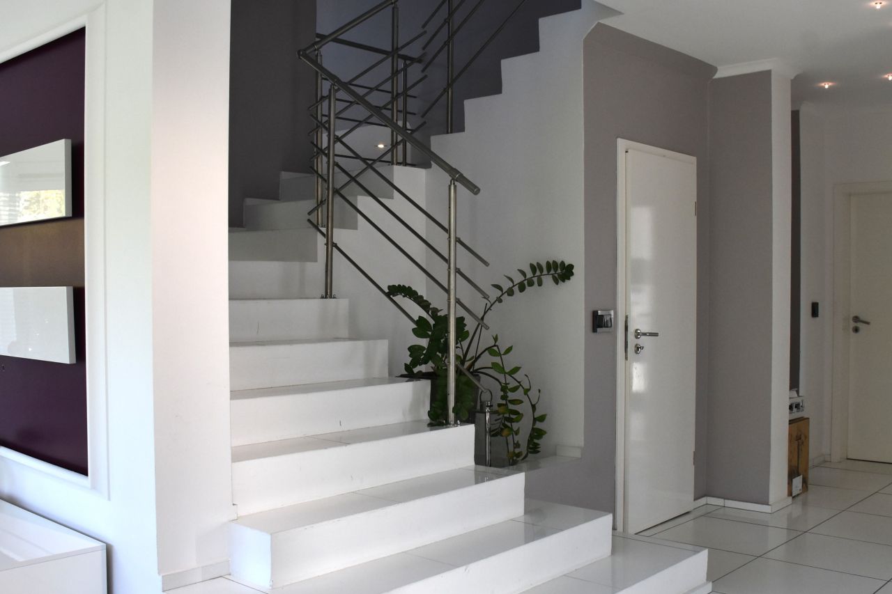 dom wolnostojący, 5 pokoi Kobylanka, os. Zalesie. Zdjęcie 13