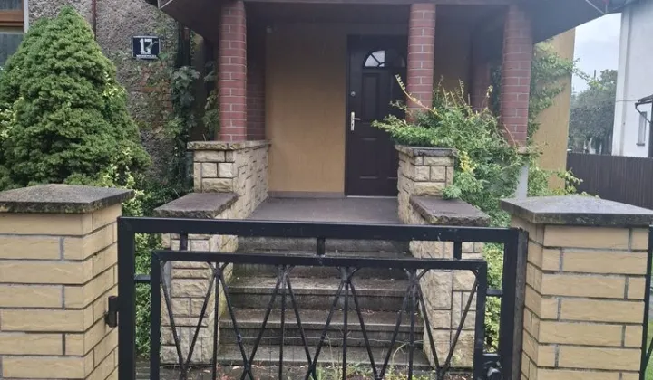 dom wolnostojący, 5 pokoi Paczków, ul. Adama Mickiewicza