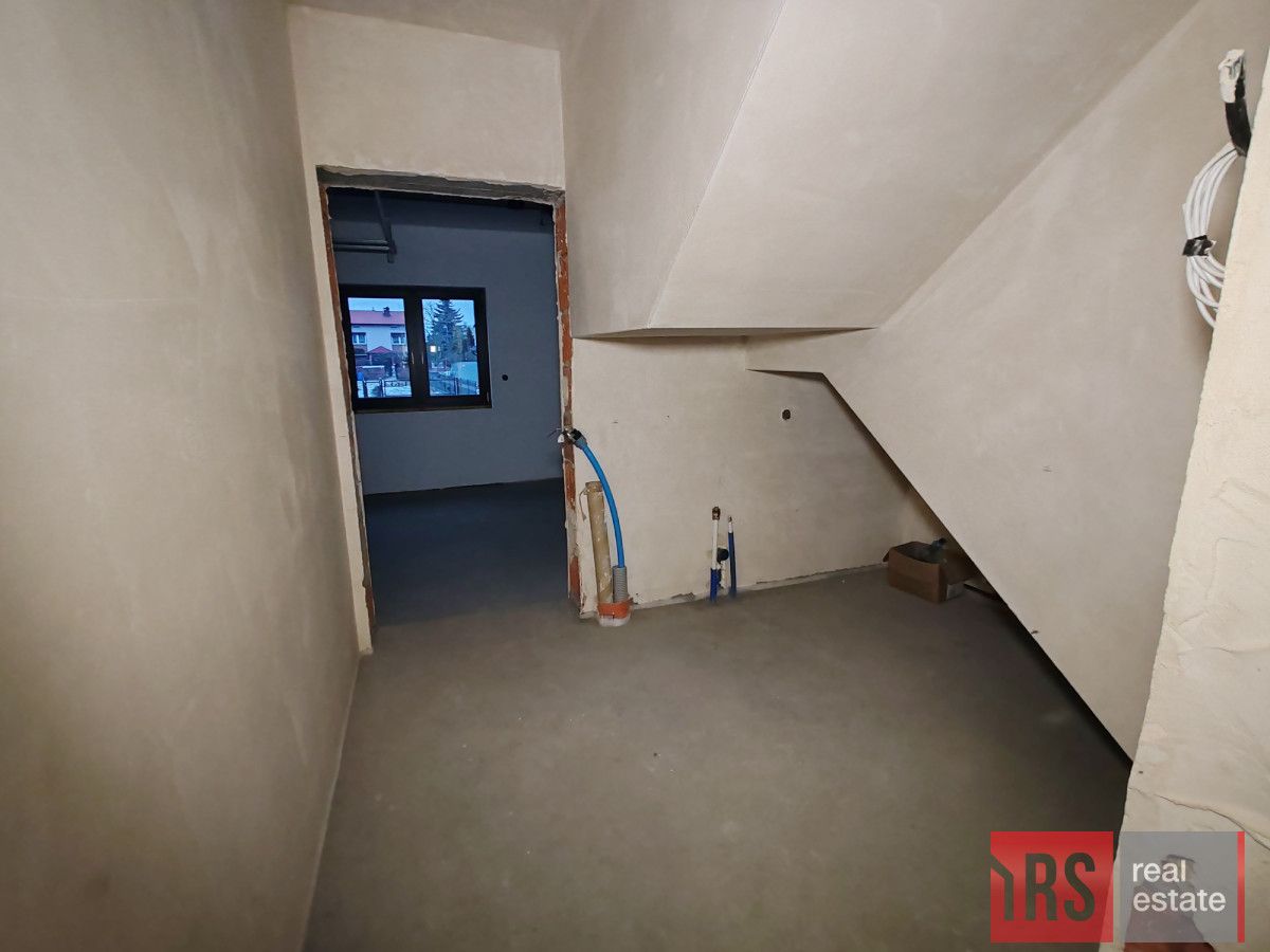 dom wolnostojący, 4 pokoje Mariantów. Zdjęcie 10