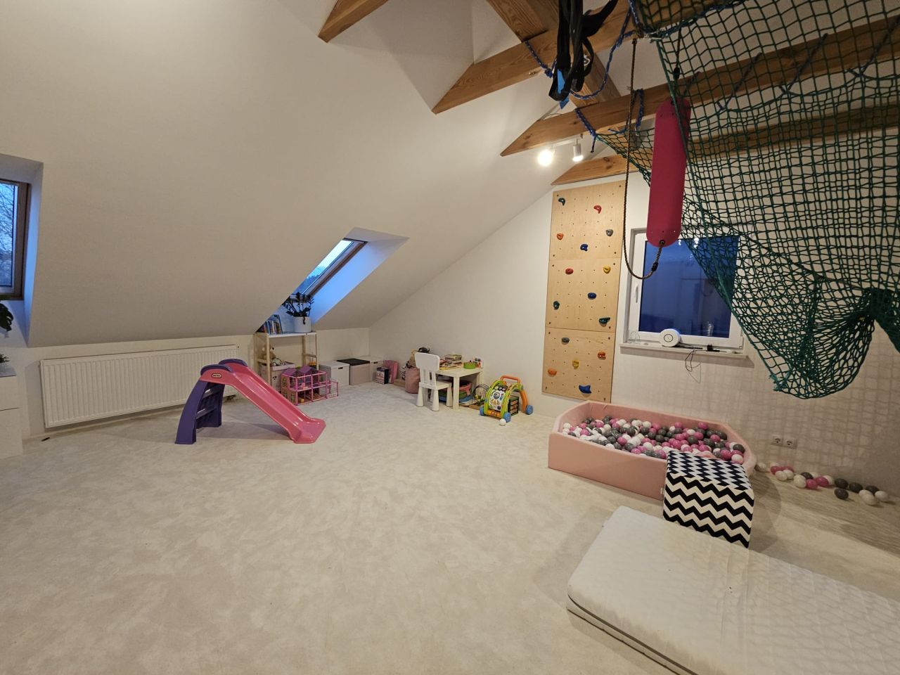 dom szeregowy, 5 pokoi Ząbki Centrum, ul. Skowronka. Zdjęcie 8